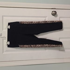 Zyia Legging, with pockets